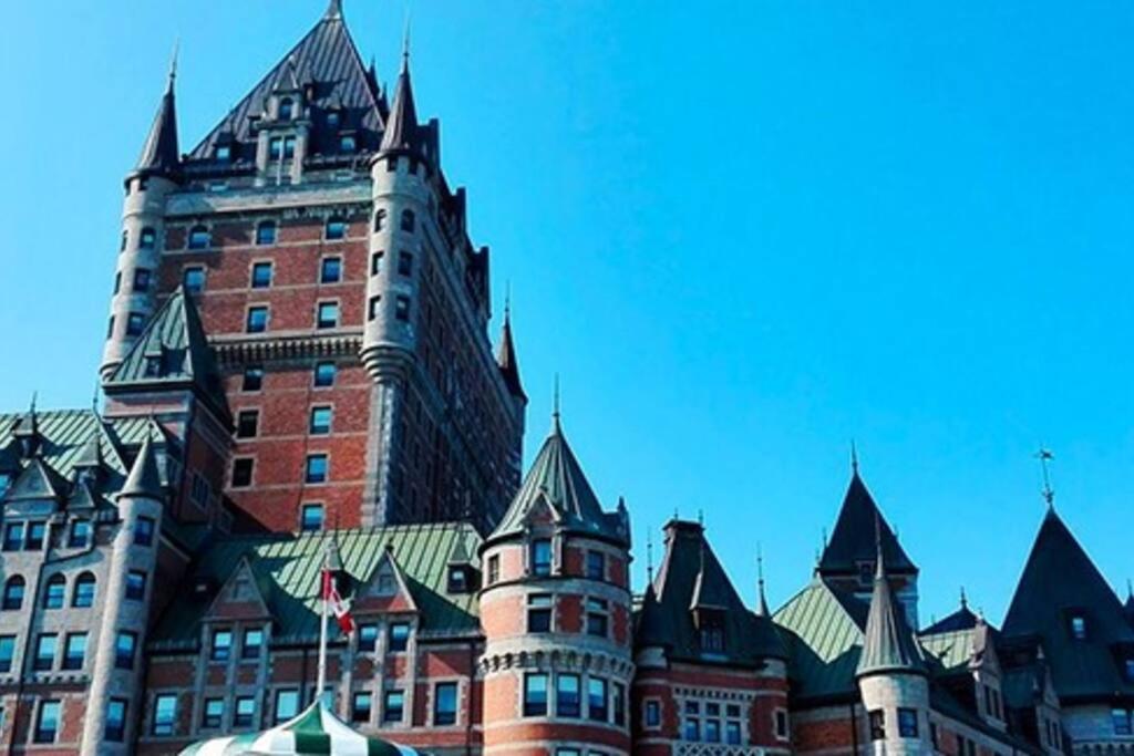 Generations Quebec Old City/ Parking/ Family Exterior foto